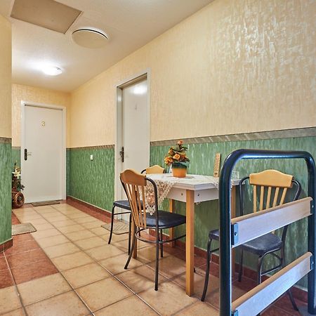 Ada Apartmanhaz Гайдусобосло Екстер'єр фото