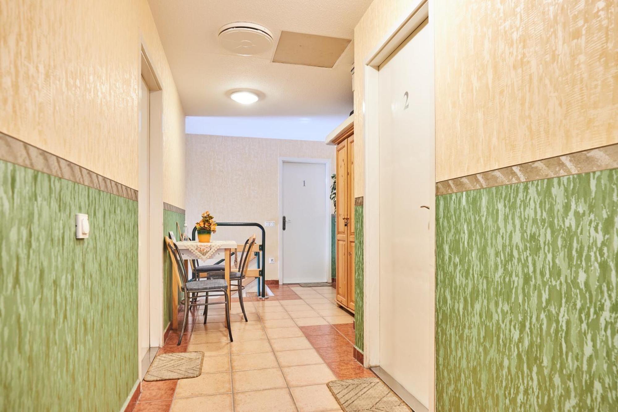 Ada Apartmanhaz Гайдусобосло Екстер'єр фото