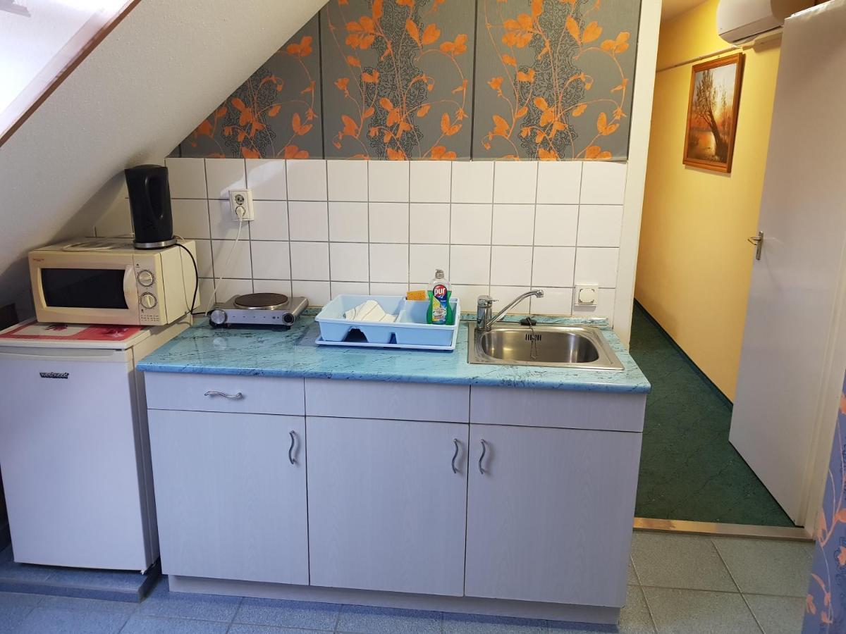 Ada Apartmanhaz Гайдусобосло Екстер'єр фото